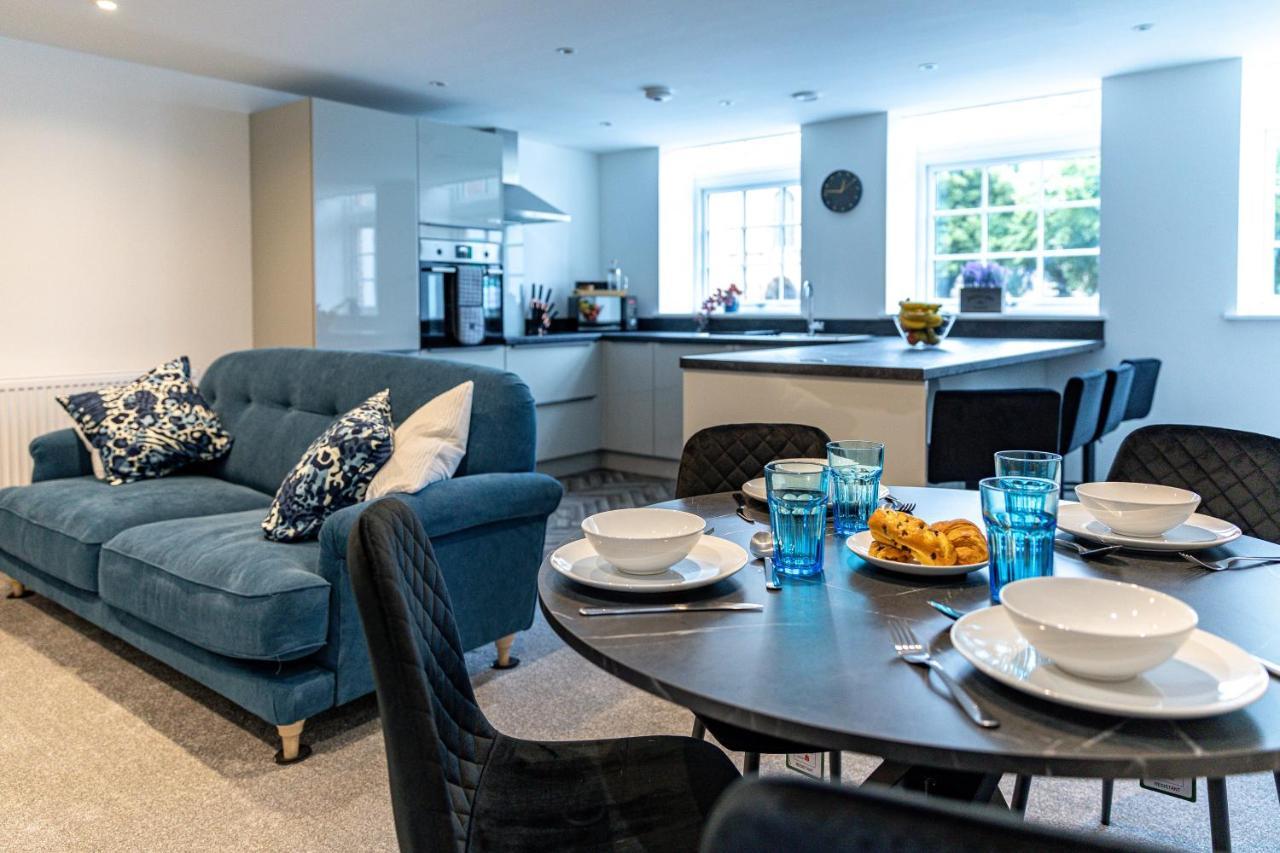 Apartmán Stylish & Contemporary 2-Bed Townhouse - Parking - Wi-Fi - Netflix Worksop Exteriér fotografie