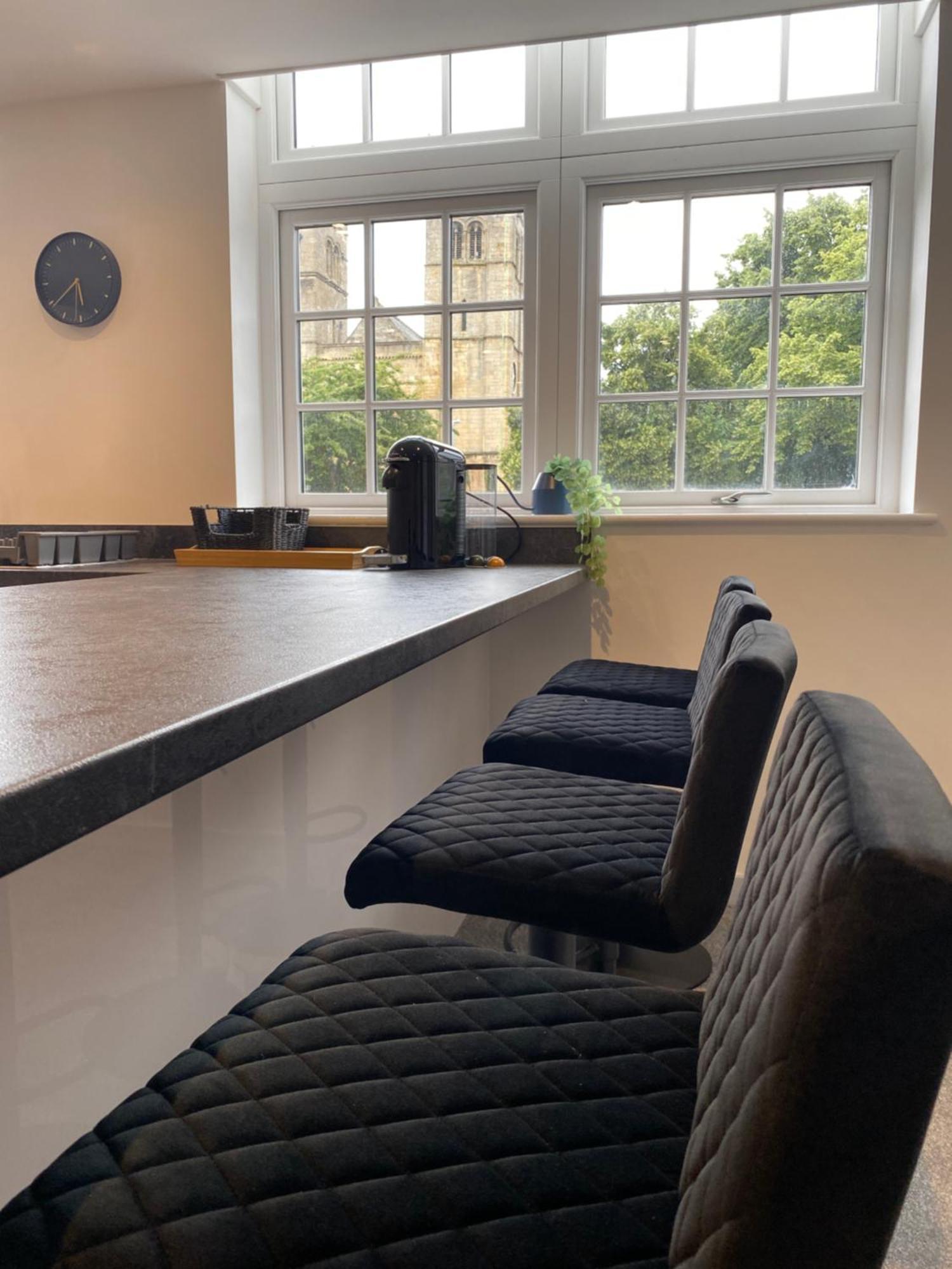 Apartmán Stylish & Contemporary 2-Bed Townhouse - Parking - Wi-Fi - Netflix Worksop Exteriér fotografie