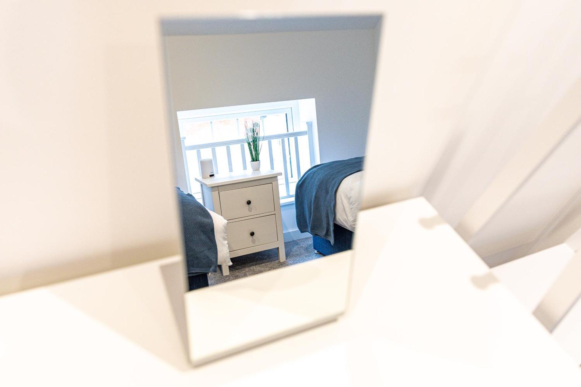 Apartmán Stylish & Contemporary 2-Bed Townhouse - Parking - Wi-Fi - Netflix Worksop Exteriér fotografie