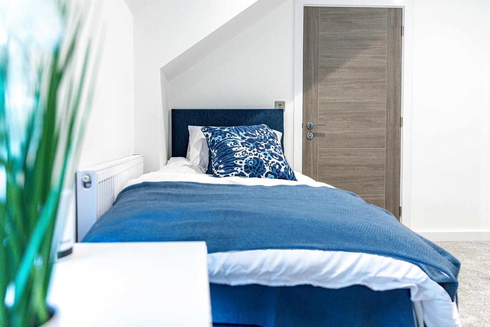Apartmán Stylish & Contemporary 2-Bed Townhouse - Parking - Wi-Fi - Netflix Worksop Exteriér fotografie