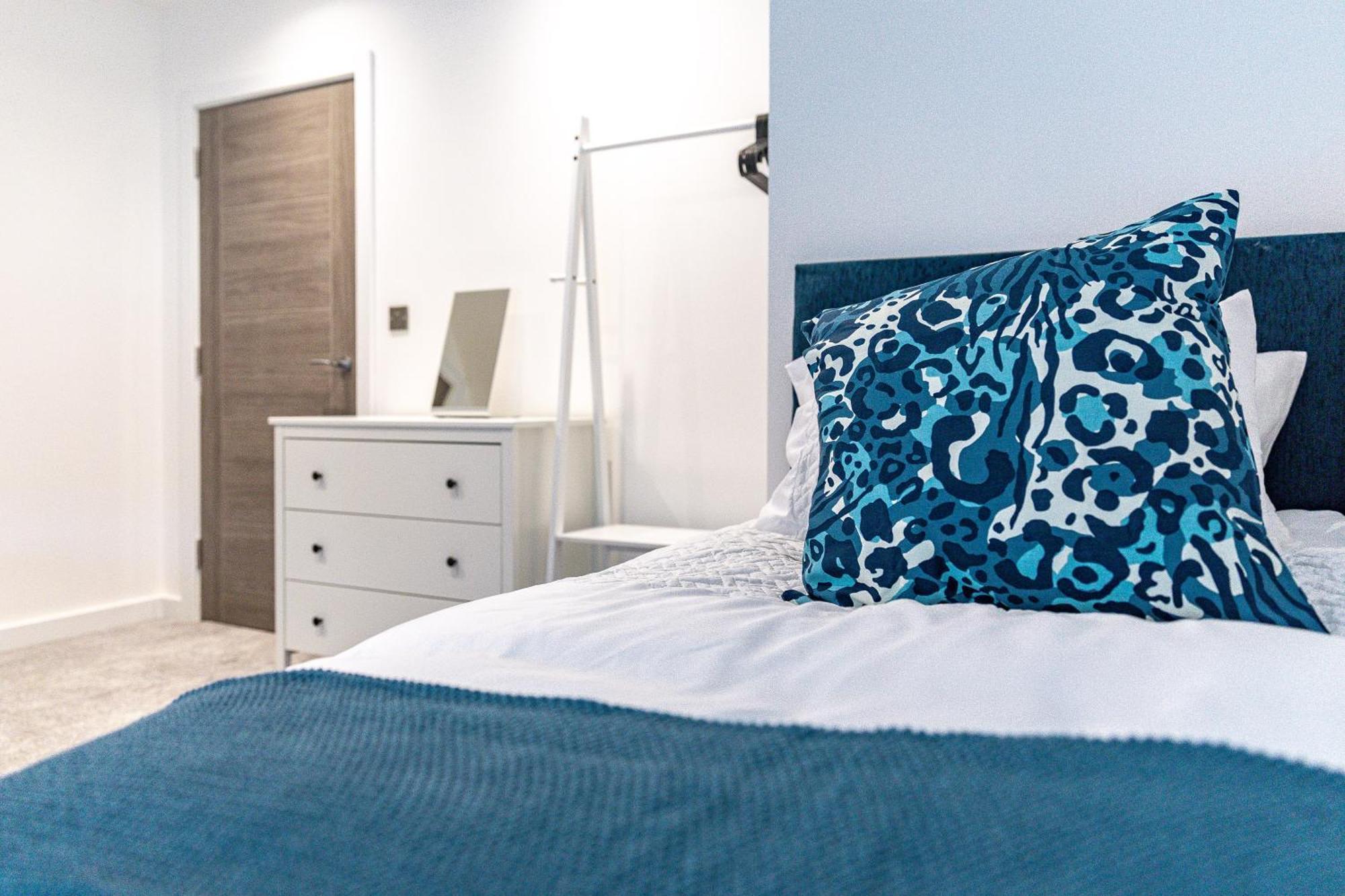 Apartmán Stylish & Contemporary 2-Bed Townhouse - Parking - Wi-Fi - Netflix Worksop Exteriér fotografie