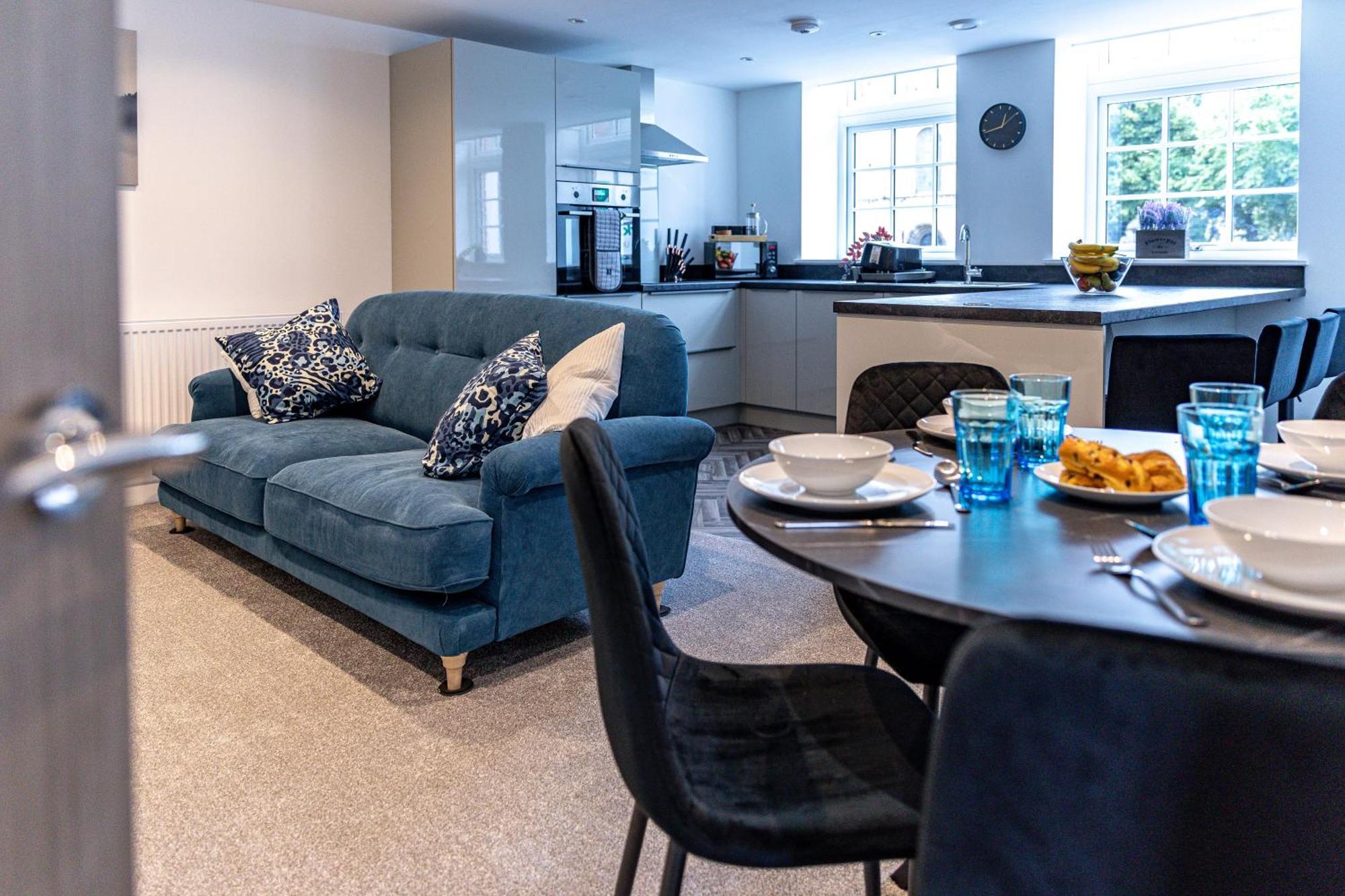Apartmán Stylish & Contemporary 2-Bed Townhouse - Parking - Wi-Fi - Netflix Worksop Exteriér fotografie