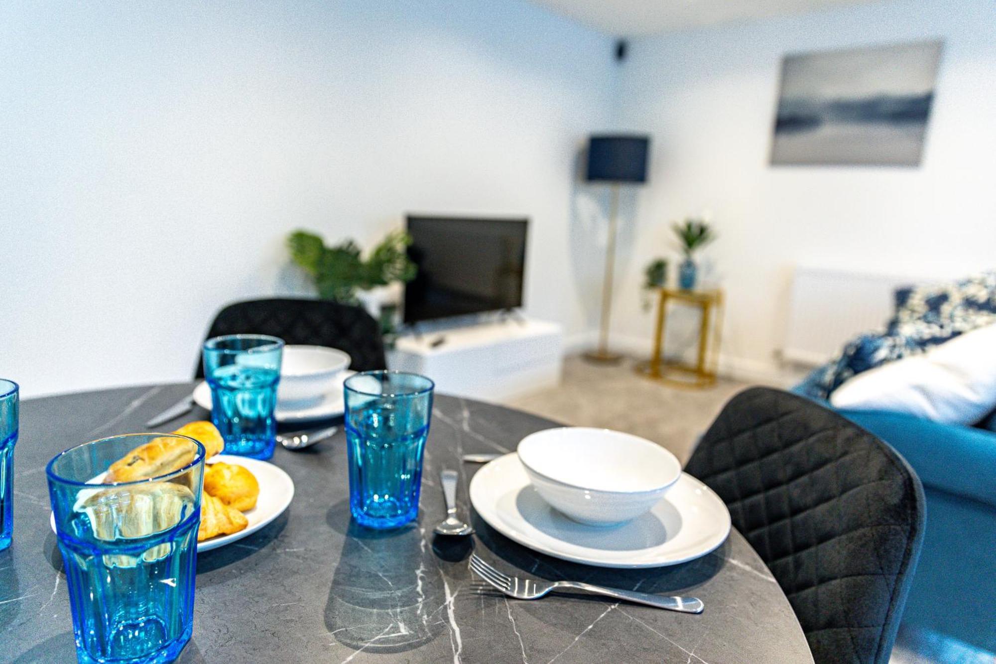 Apartmán Stylish & Contemporary 2-Bed Townhouse - Parking - Wi-Fi - Netflix Worksop Exteriér fotografie